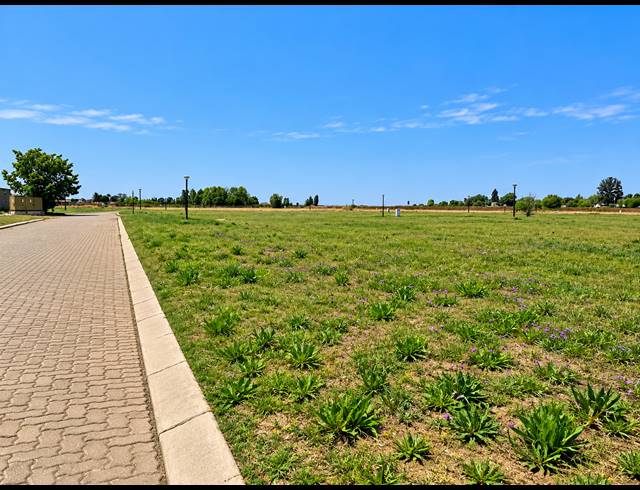 727M² VACANT LAND FOR SALE IN ARCON PARK